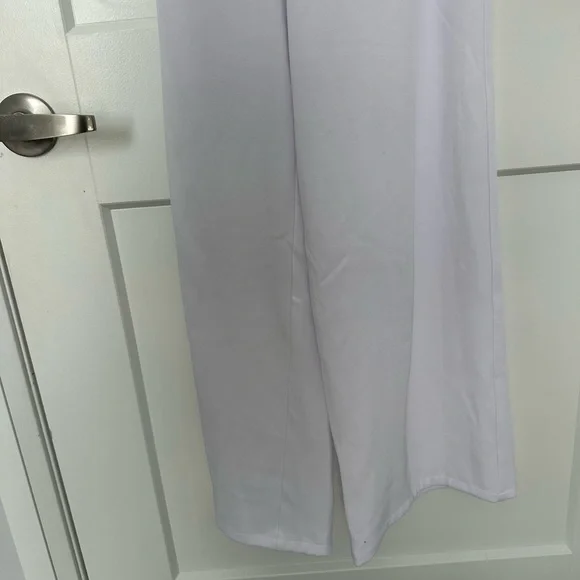 NWT Runaway the Label White Loxana Jumpsuit with Gold Belt - Size XS - Picture 5 of 14